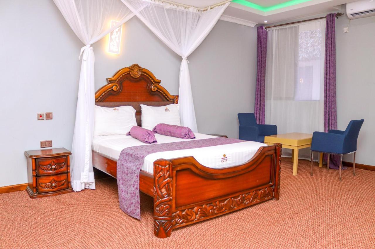 Sheratton Beach Villagio Mombasa Exterior photo